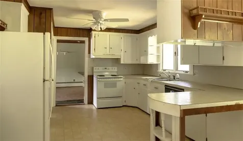 24 Doray Drive Scituate RI 02831