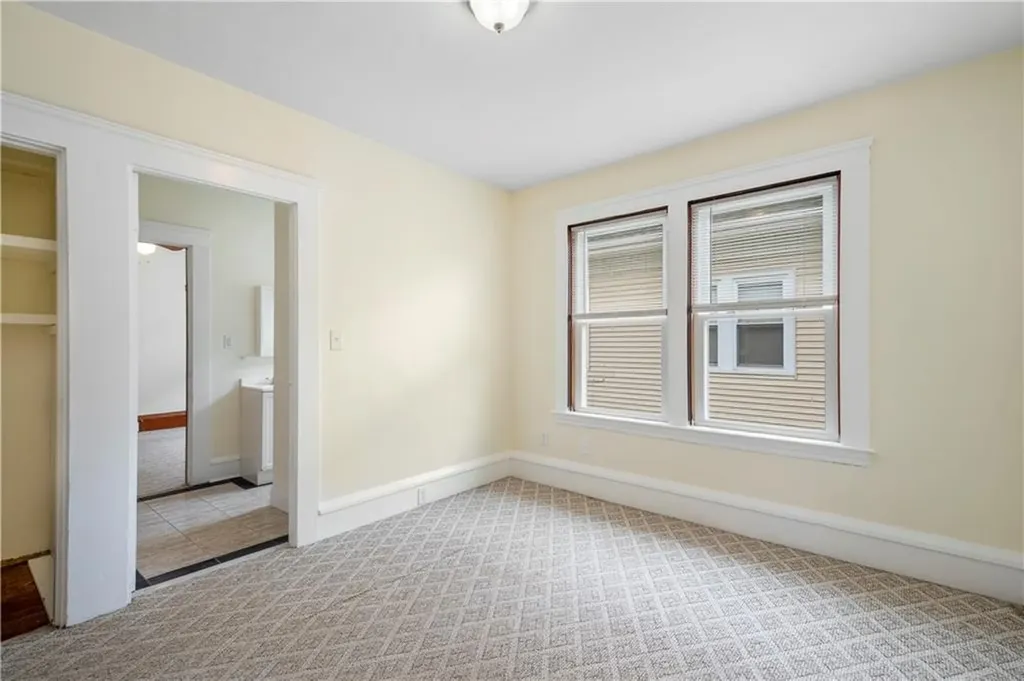 1362 1364 Newport Avenue Pawtucket RI 02861