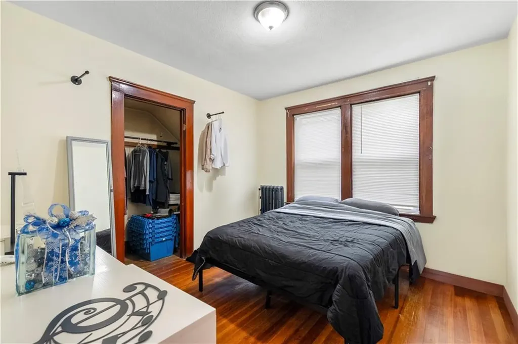 1362 1364 Newport Avenue Pawtucket RI 02861