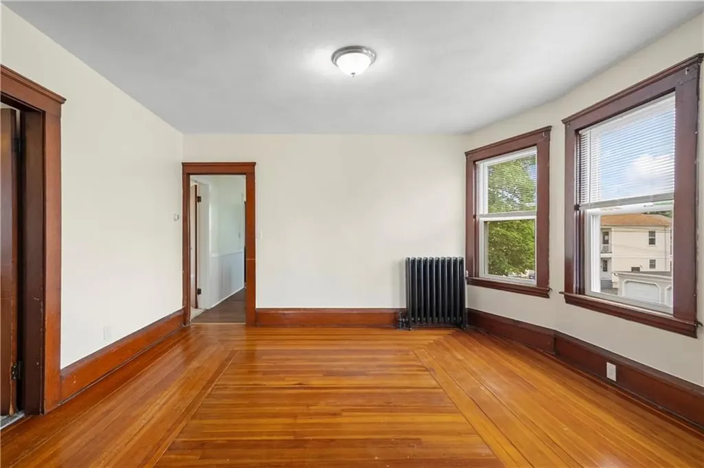 1362 1364 Newport Avenue Pawtucket RI 02861