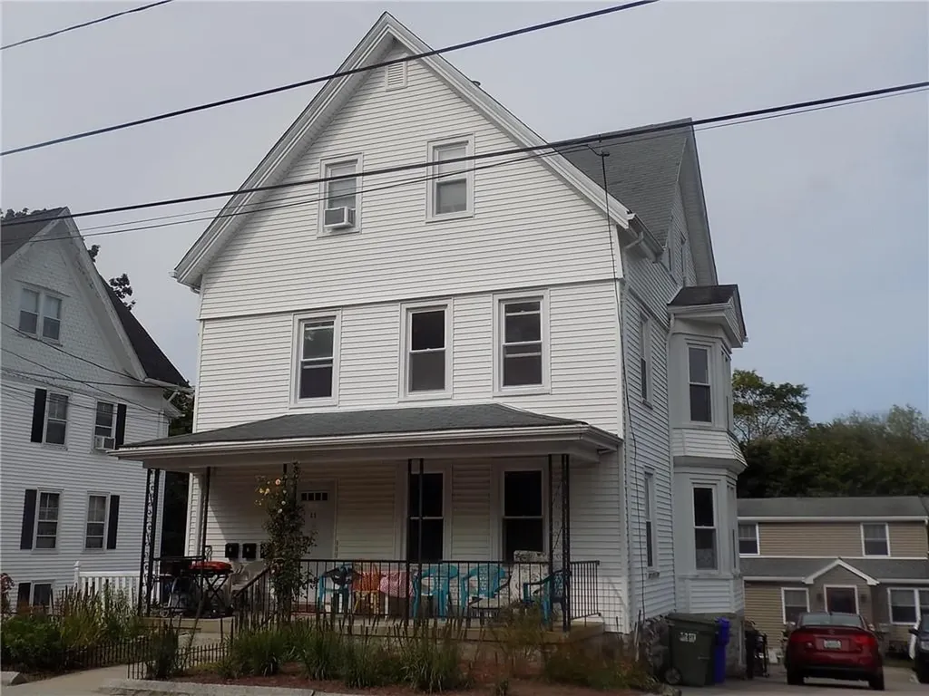 9 Spring Street Westerly RI 02891