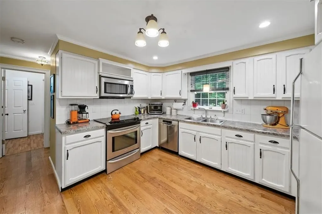 825 Matteson Road Coventry RI 02816