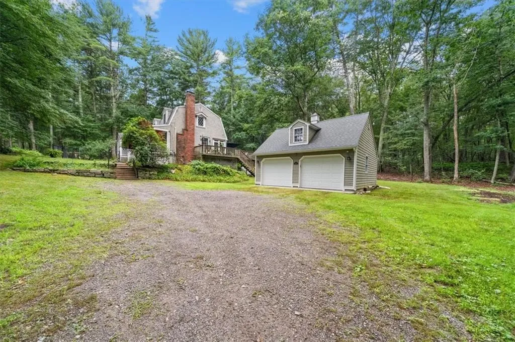 825 Matteson Road Coventry RI 02816