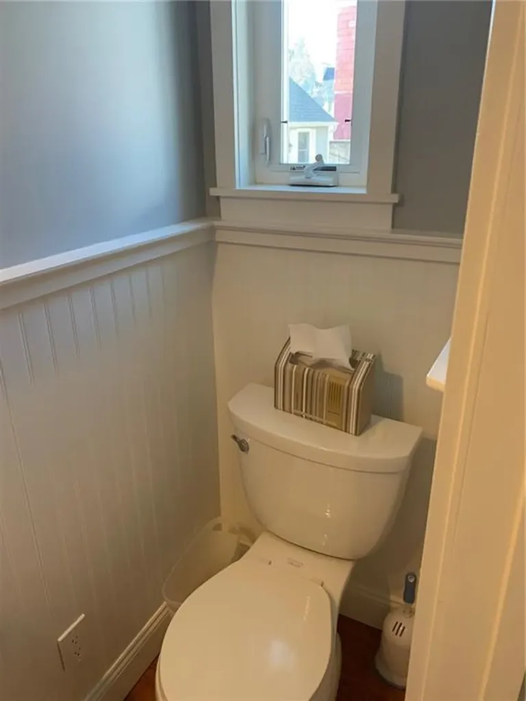 25 Mcallister Street Newport RI 02840