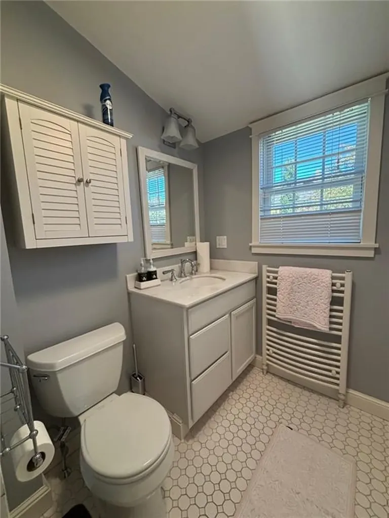 25 Mcallister Street Newport RI 02840