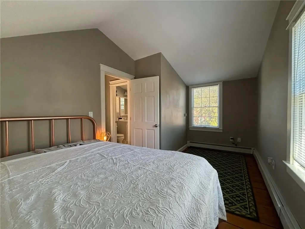 25 Mcallister Street Newport RI 02840