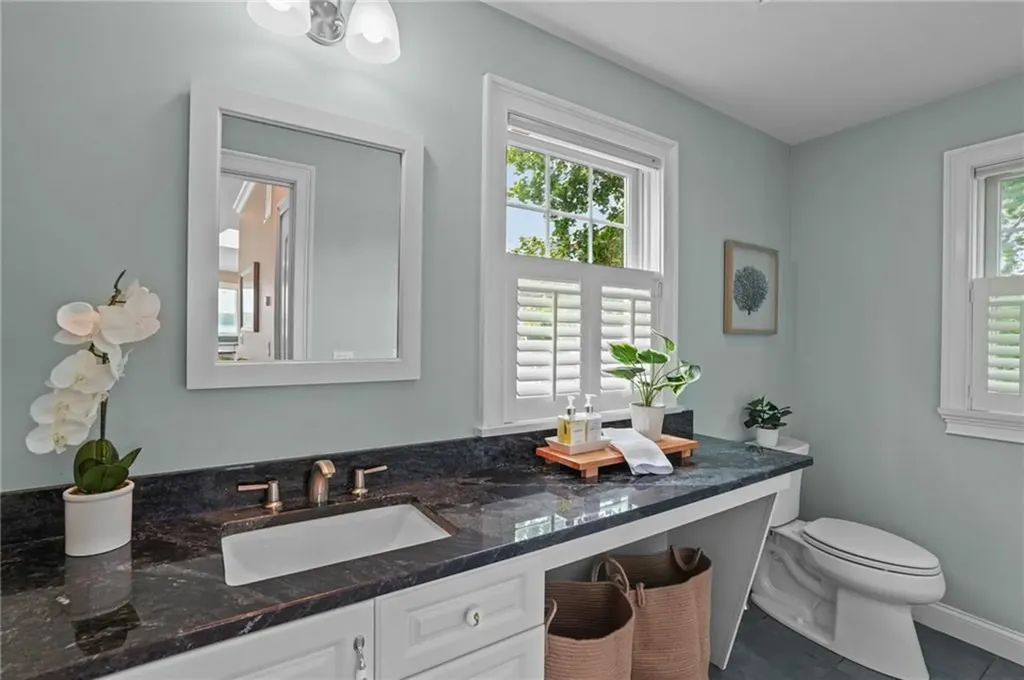 99 Boyce Avenue Barrington RI 02806