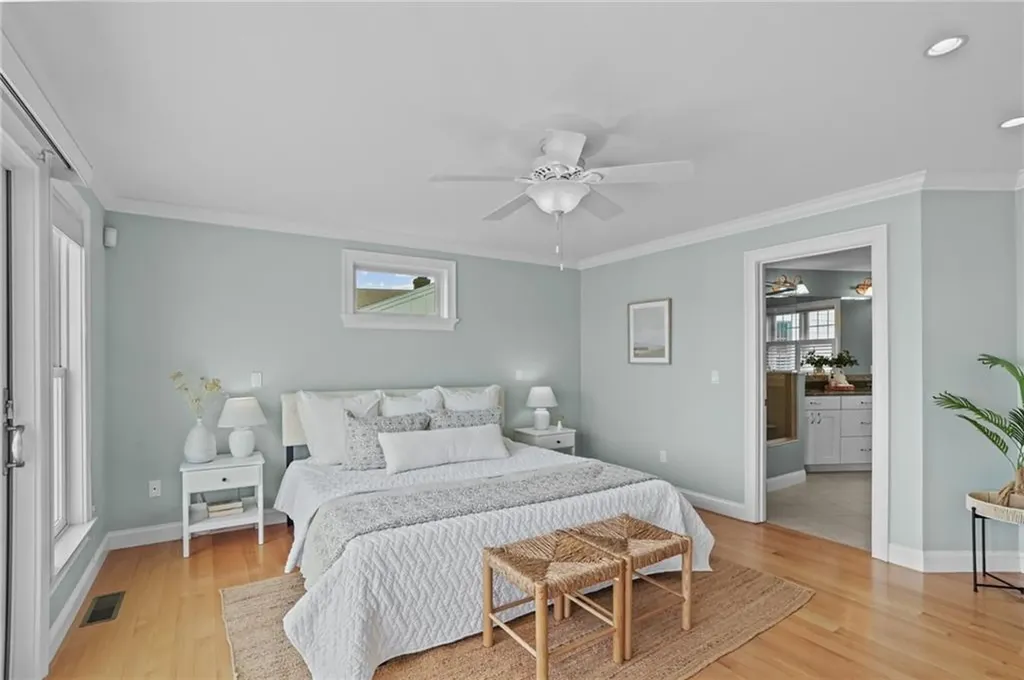 99 Boyce Avenue Barrington RI 02806