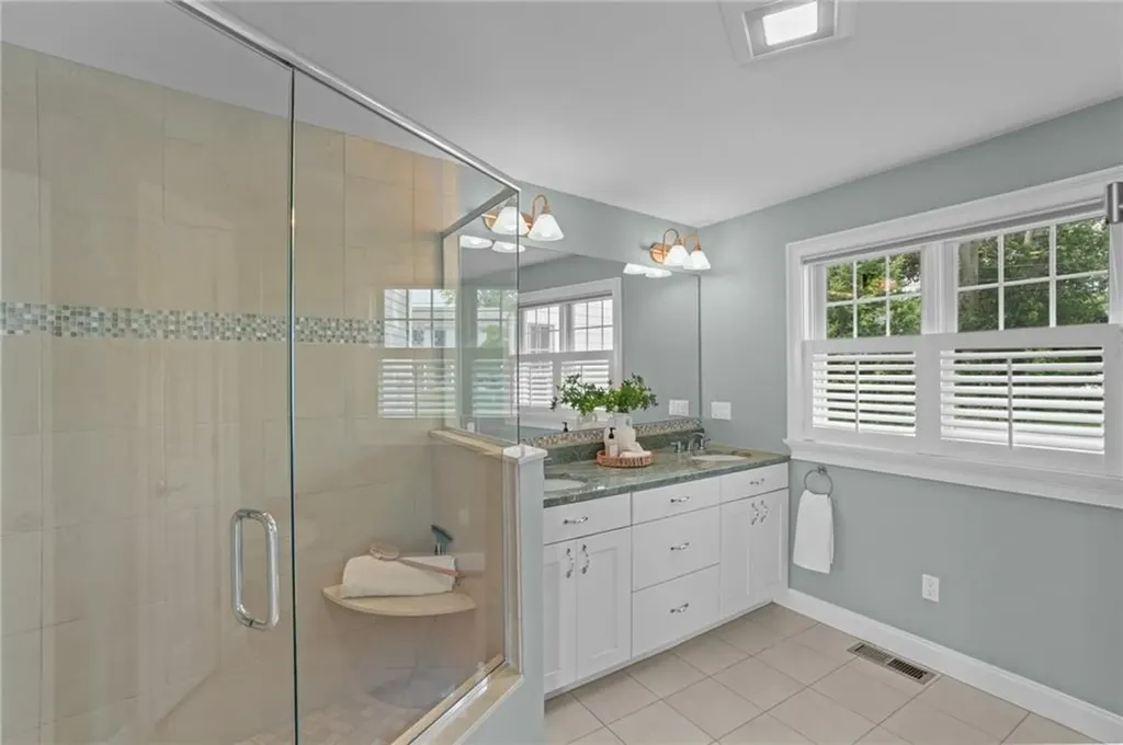 99 Boyce Avenue Barrington RI 02806