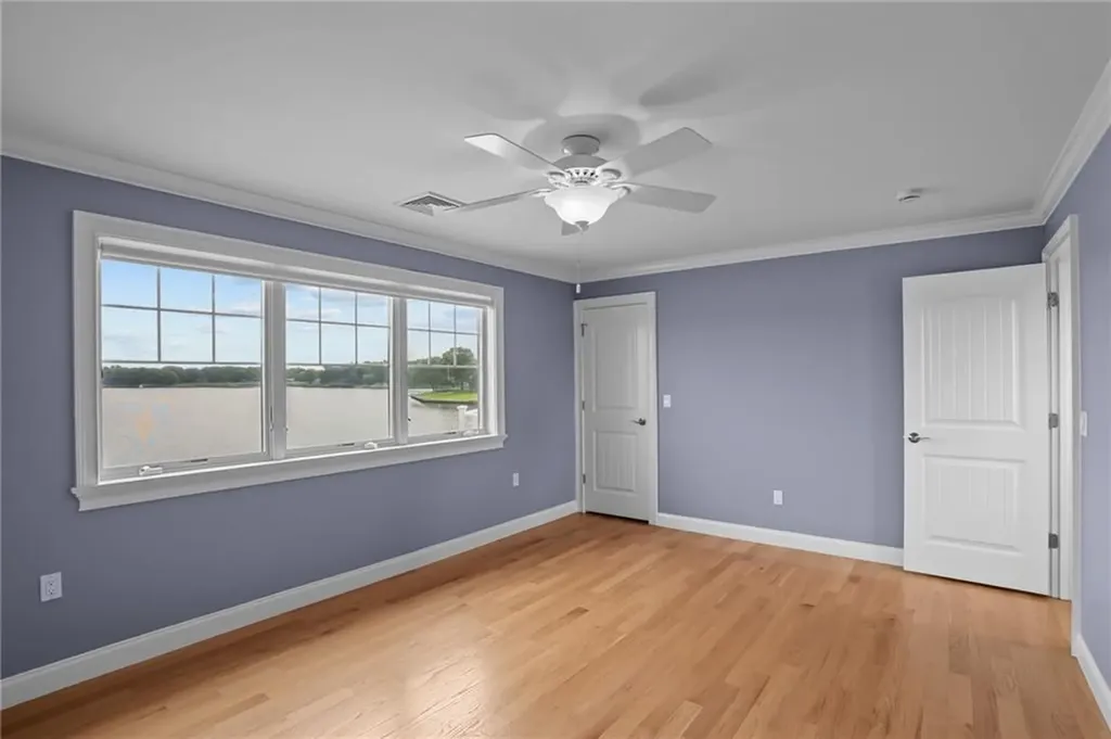99 Boyce Avenue Barrington RI 02806