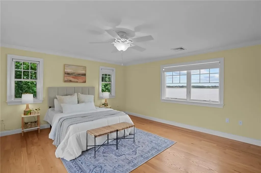 99 Boyce Avenue Barrington RI 02806