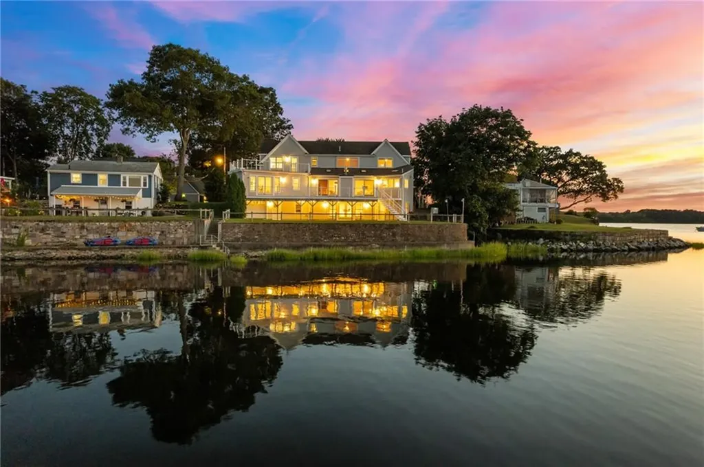 99 Boyce Avenue Barrington RI 02806