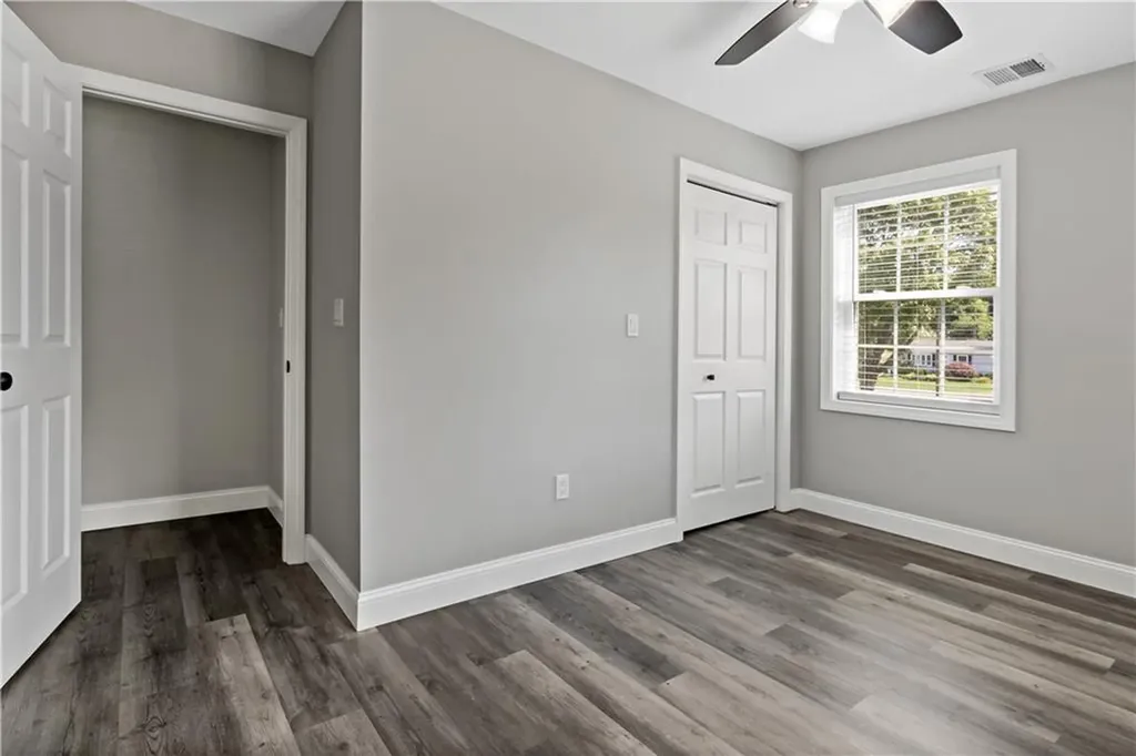 12 Henry Street Westerly RI 02891