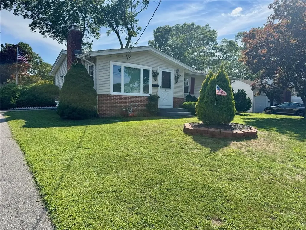 52 Kalmer Road Warwick RI 02886