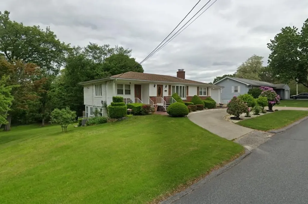 3 Ostend Street Johnston RI 02919