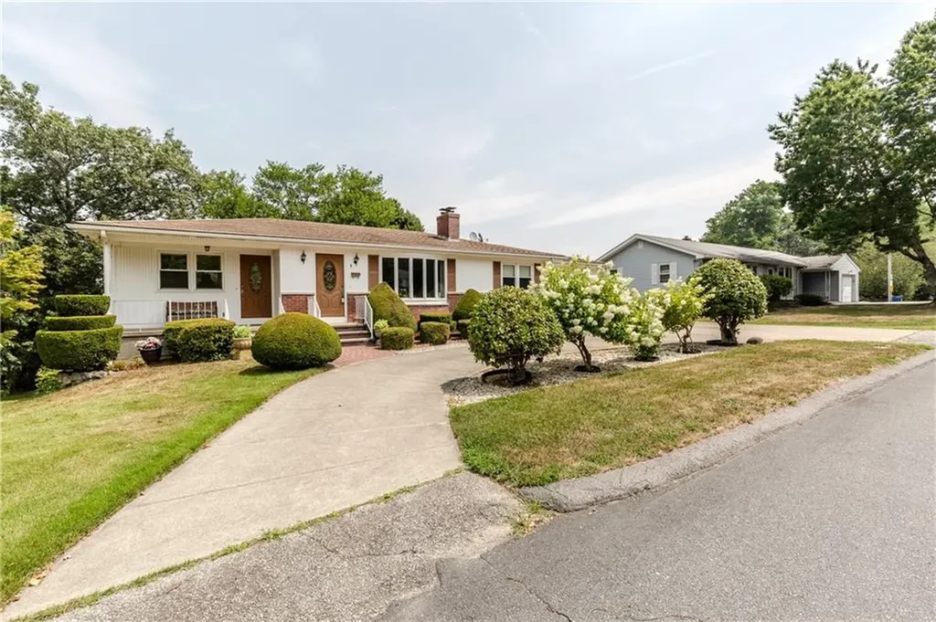 3 Ostend Street Johnston RI 02919