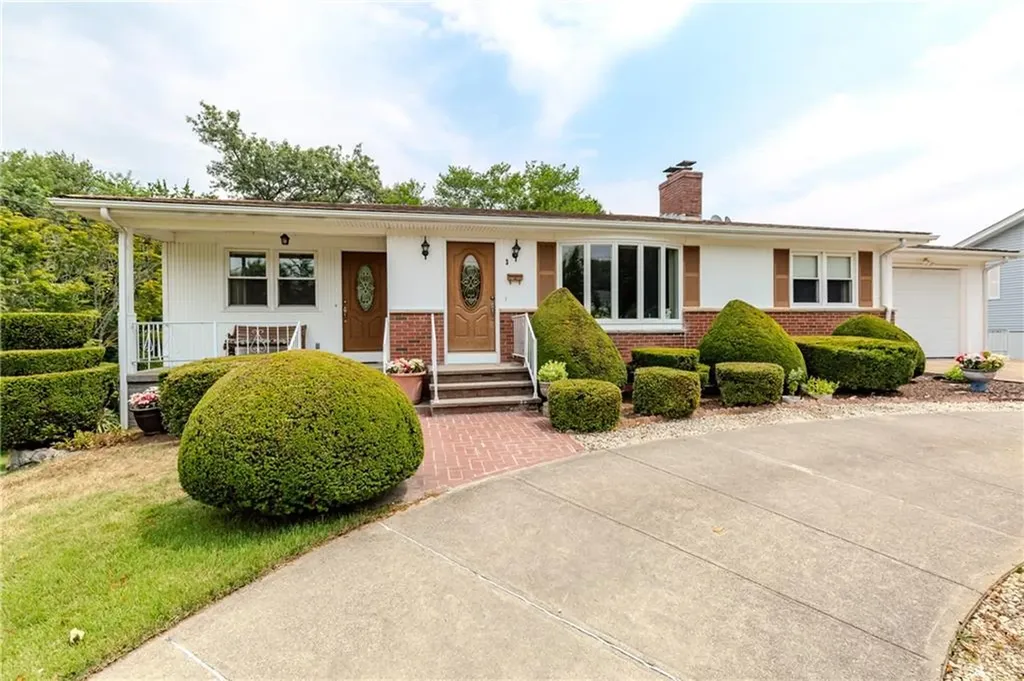 3 Ostend Street Johnston RI 02919