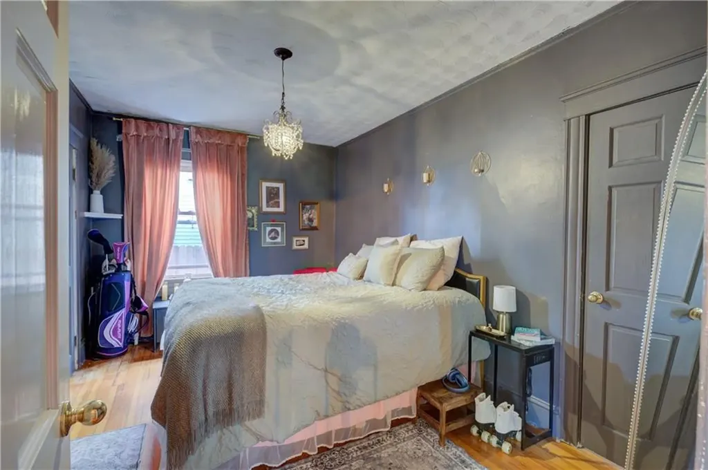 58 Cliffdale Avenue Cranston RI 02905