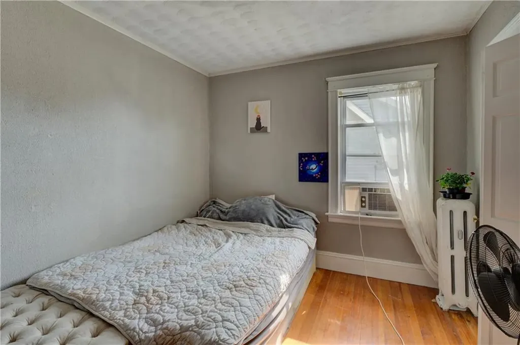 58 Cliffdale Avenue Cranston RI 02905