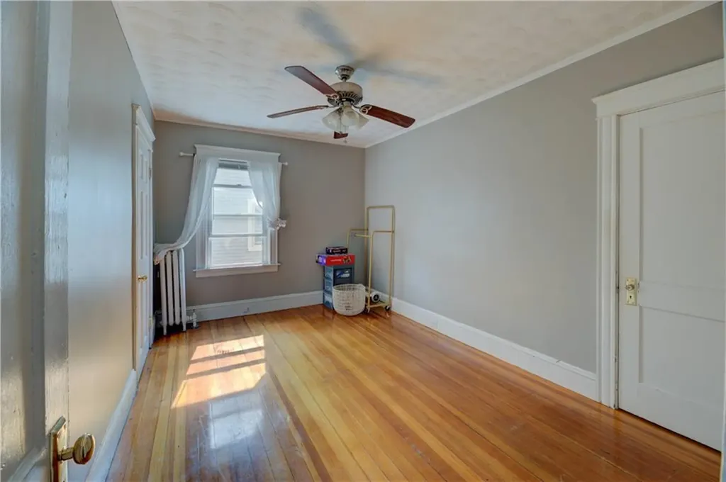 58 Cliffdale Avenue Cranston RI 02905