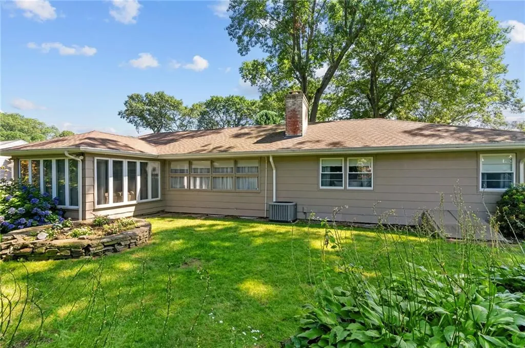 220 Deerfield Road Cranston RI 02920