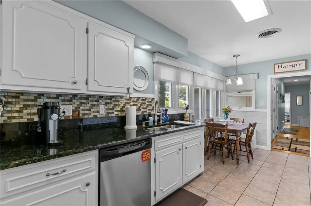 220 Deerfield Road Cranston RI 02920