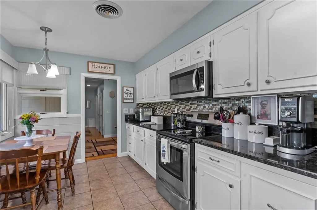 220 Deerfield Road Cranston RI 02920
