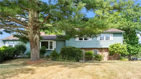 5 Fishing Cove Road North Kingstown RI 02852