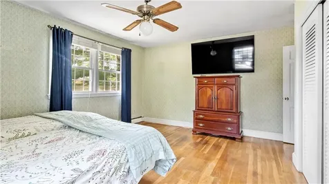 5 Fishing Cove Road North Kingstown RI 02852