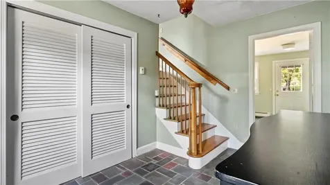 5 Fishing Cove Road North Kingstown RI 02852