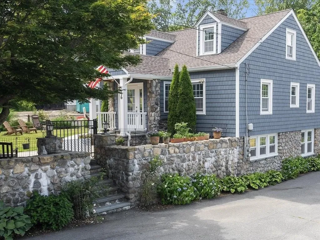 96 Ashaway Road Westerly RI 02891