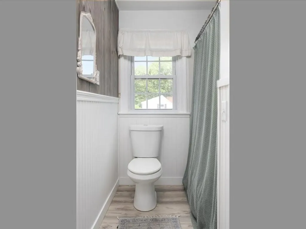 96 Ashaway Road Westerly RI 02891