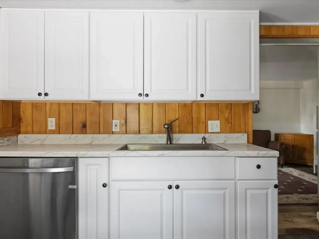 96 Ashaway Road Westerly RI 02891