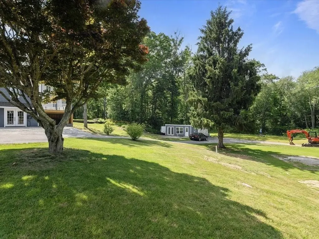 96 Ashaway Road Westerly RI 02891