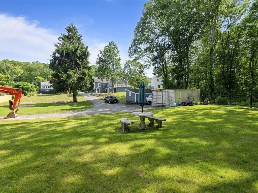 96 Ashaway Road Westerly RI 02891