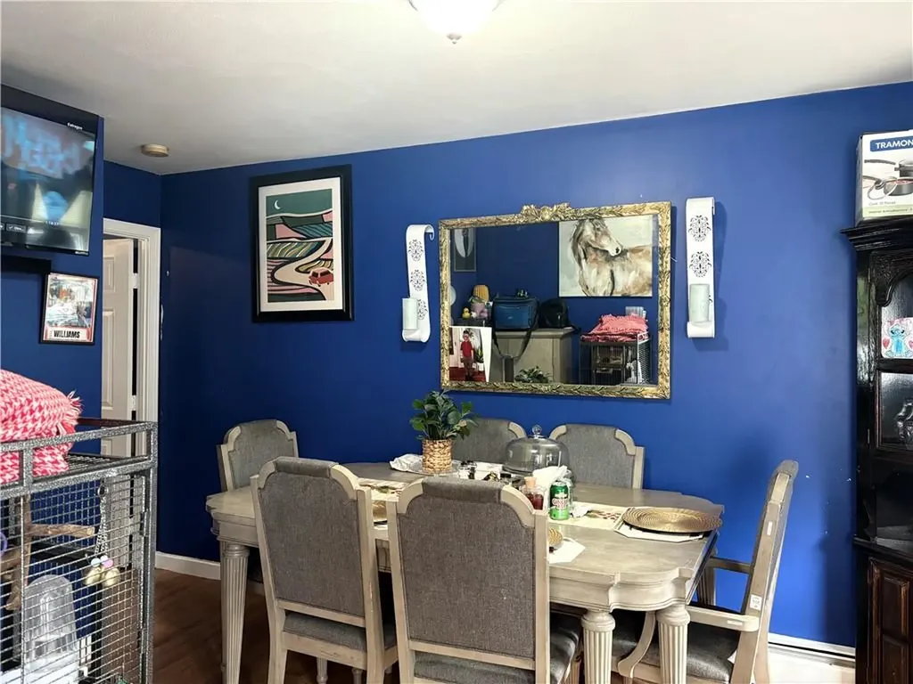 15 Alton Street Providence RI 02908