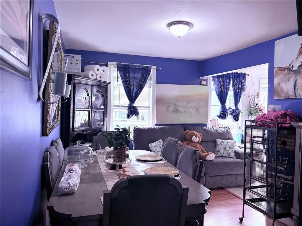 15 Alton Street Providence RI 02908