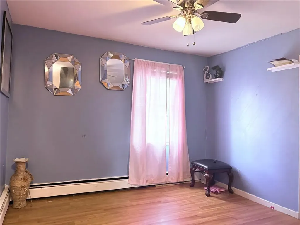 15 Alton Street Providence RI 02908