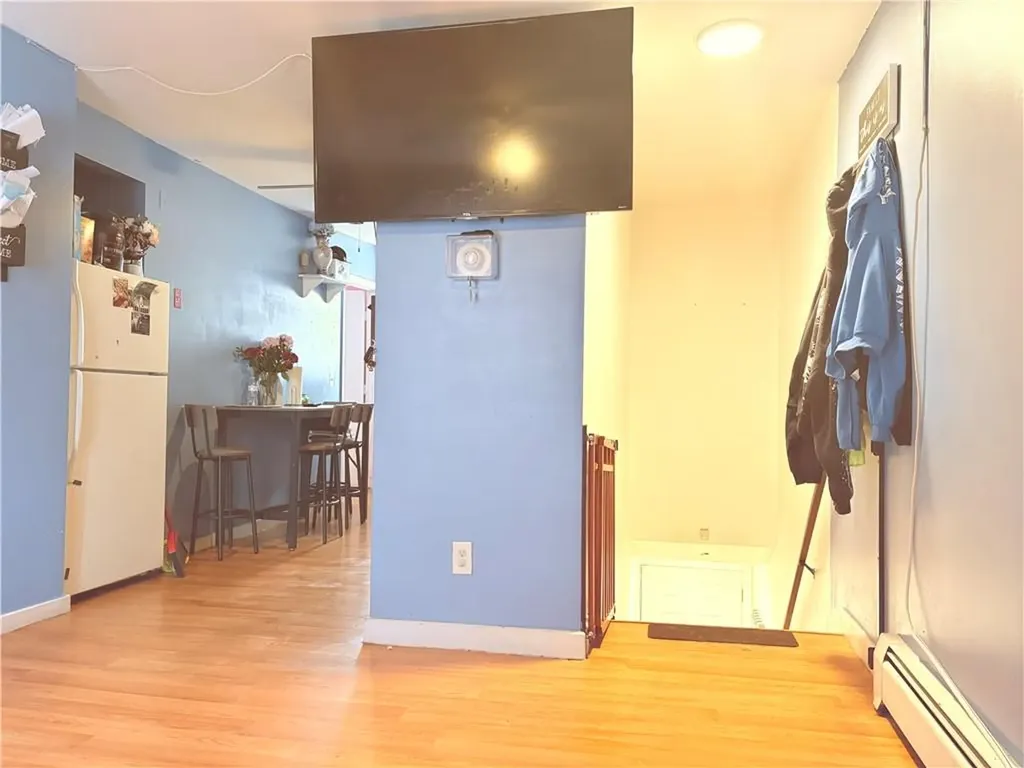 15 Alton Street Providence RI 02908