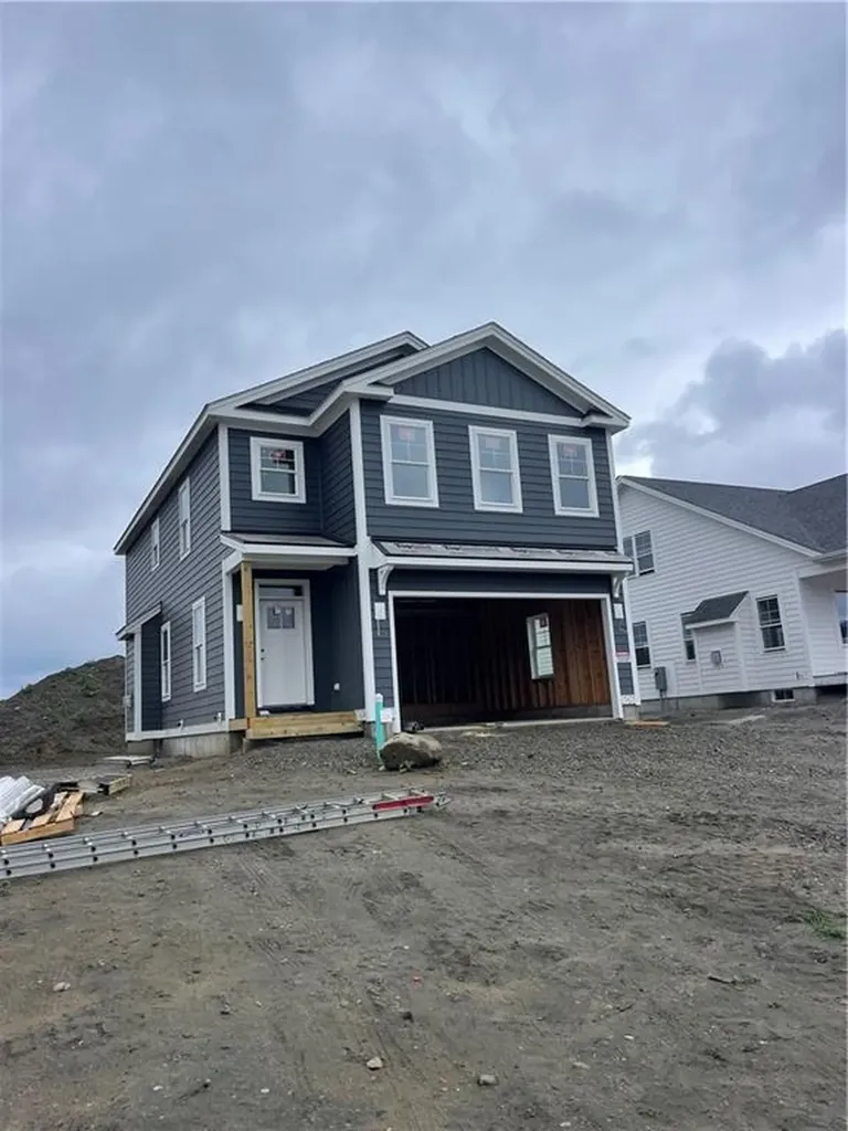 286 Freedom Trail Drive Portsmouth RI 02871
