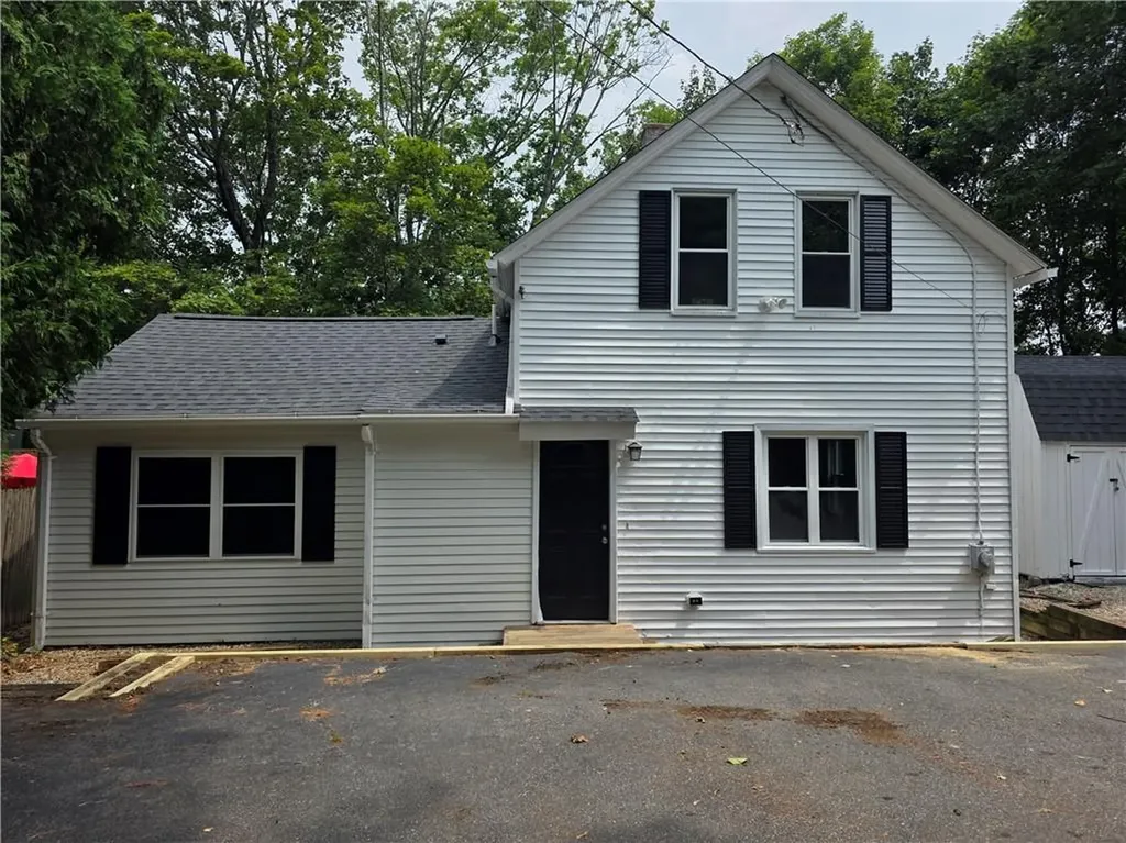 126 Pine Hill Avenue Johnston RI 02919