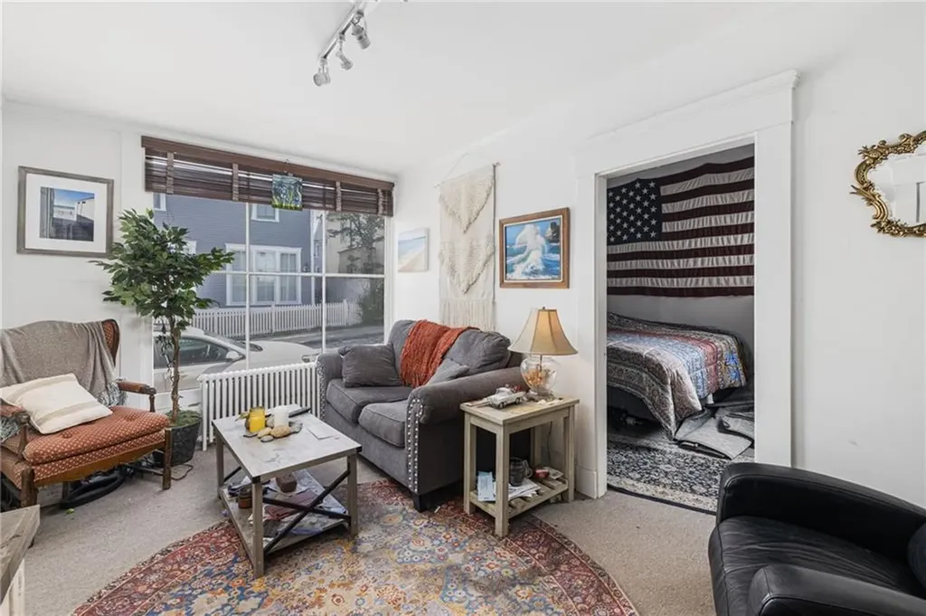 27 29 Franklin Street Newport RI 02840