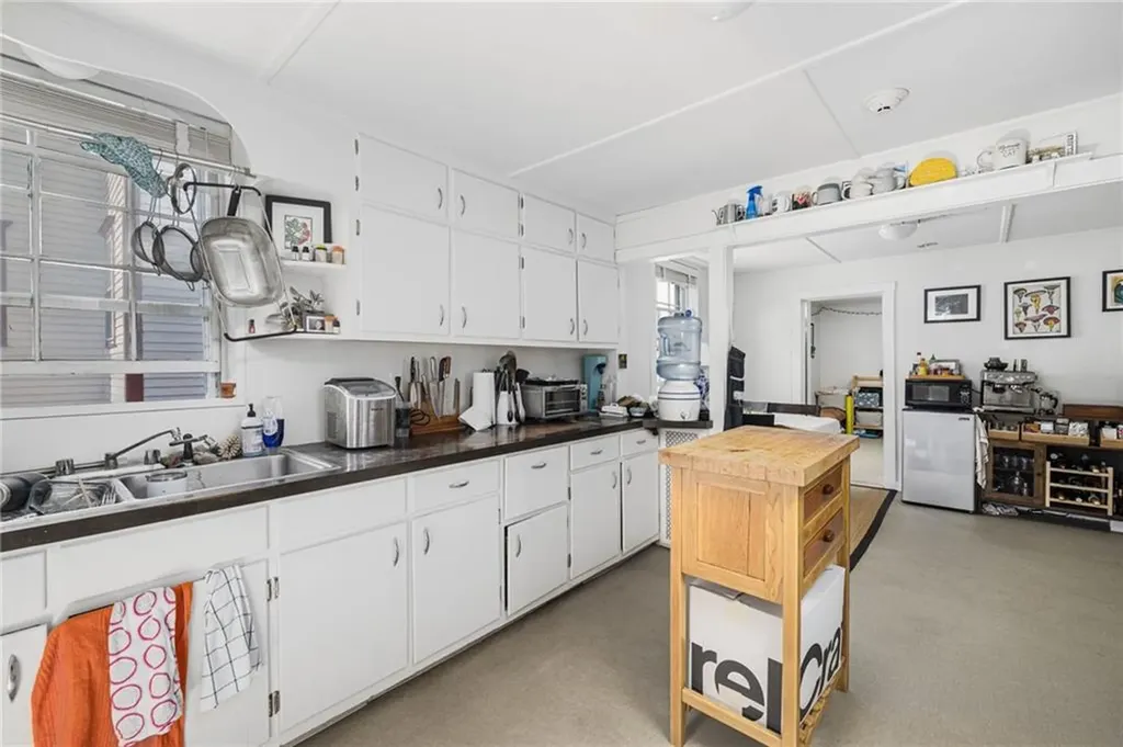 27 29 Franklin Street Newport RI 02840
