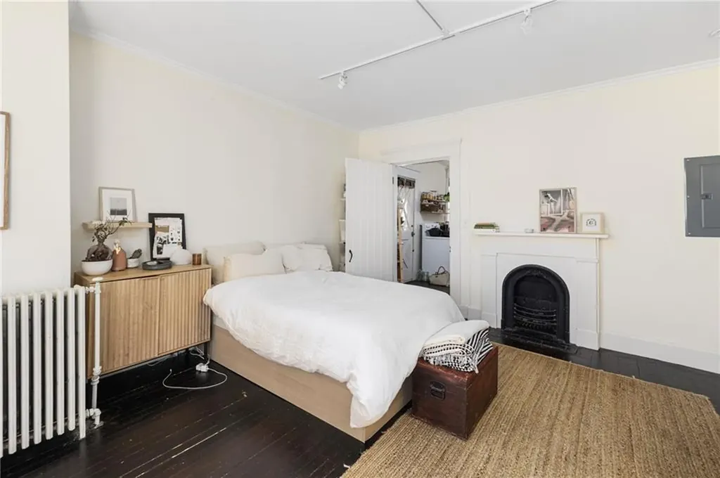 27 29 Franklin Street Newport RI 02840
