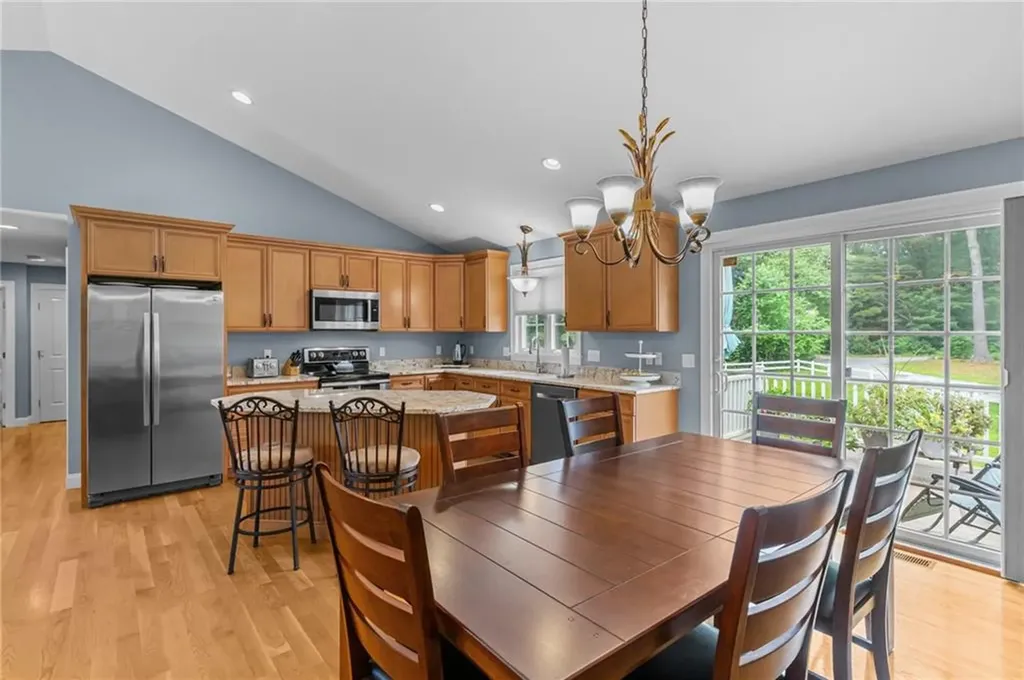76 Lakehurst Drive Coventry RI 02816