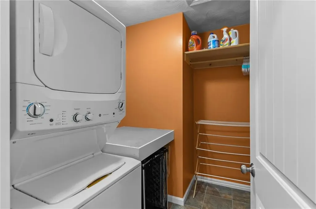 76 Lakehurst Drive Coventry RI 02816