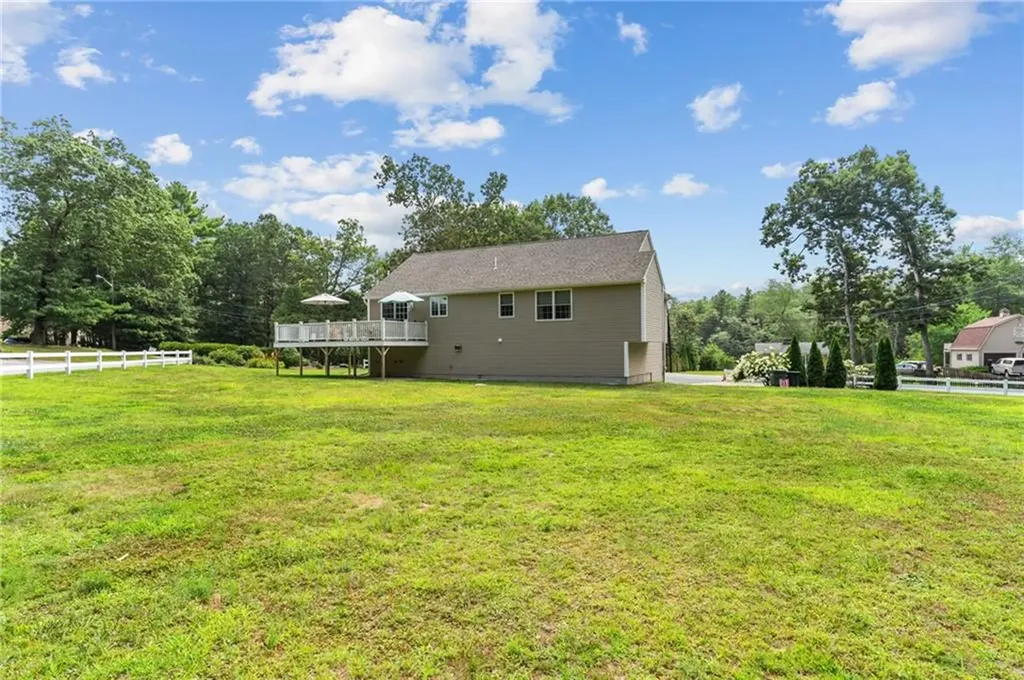 76 Lakehurst Drive Coventry RI 02816