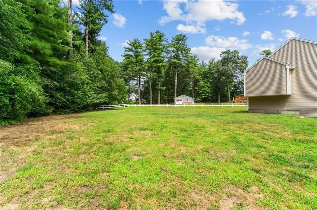 76 Lakehurst Drive Coventry RI 02816