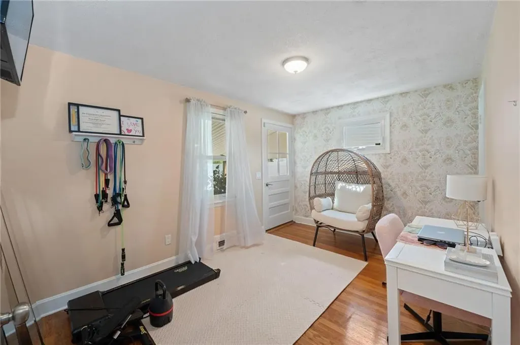 25 Elmcrest Drive Pawtucket RI 02861