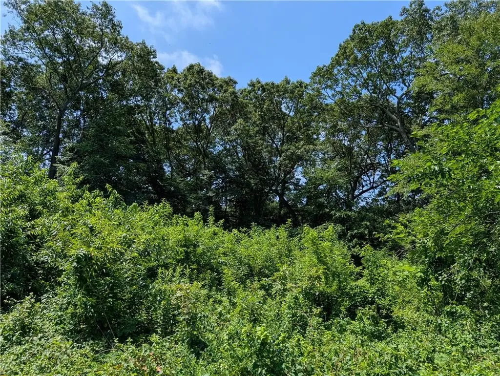 142 Yucatan Drive Warwick RI 02889